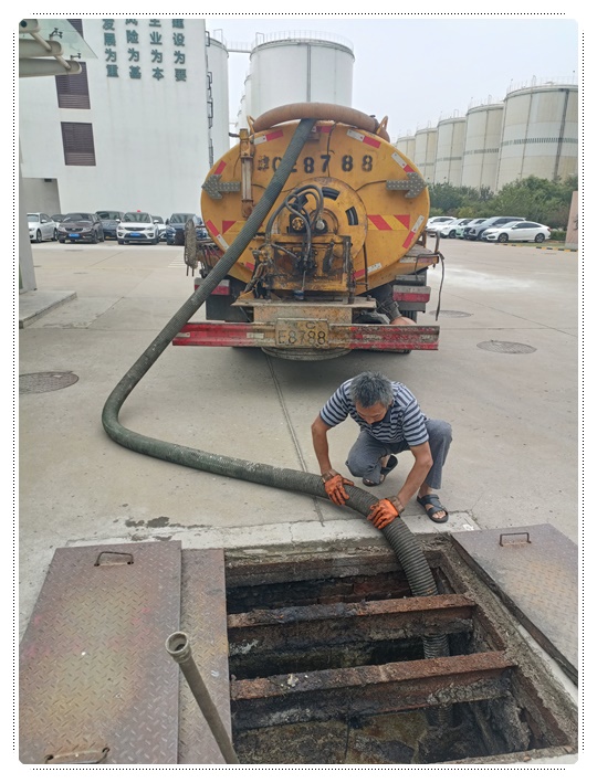 南朗隔油池清掏