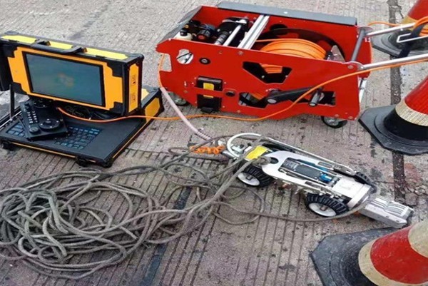 南朗CCTV管道检测机器人